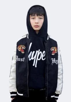 HYPE X ED HARDY BOYS BLACK TIGER SOUVENIR JACKET 22 HYPE X ED HARDY BOYS BLACK TIGER SOUVENIR JACKET -Hype CUEH 003 bf8b661e 49ad 441a 8f70 d1f1f0102323