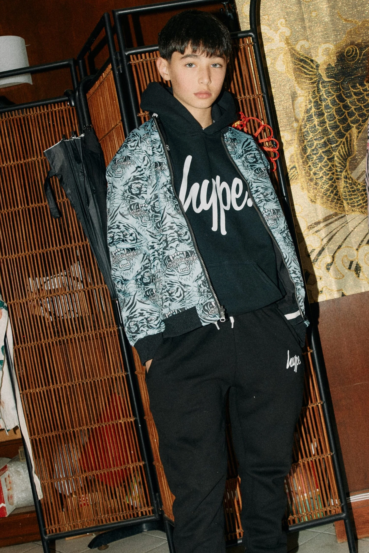 HYPE X ED HARDY BOYS BLACK REVERSIBLE ALLOVER TIGER SOUVENIR JACKET 4 HYPE X ED HARDY BOYS BLACK REVERSIBLE ALLOVER TIGER SOUVENIR JACKET - Image 2