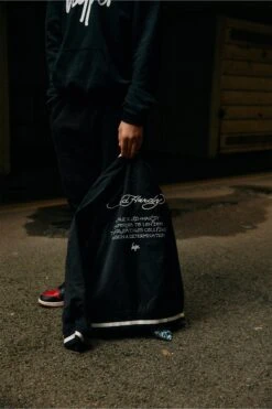 HYPE X ED HARDY BOYS BLACK REVERSIBLE ALLOVER TIGER SOUVENIR JACKET 33 HYPE X ED HARDY BOYS BLACK REVERSIBLE ALLOVER TIGER SOUVENIR JACKET -Hype CUEH 004 11