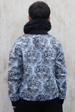 HYPE X ED HARDY BOYS BLACK REVERSIBLE ALLOVER TIGER SOUVENIR JACKET 26 HYPE X ED HARDY BOYS BLACK REVERSIBLE ALLOVER TIGER SOUVENIR JACKET -Hype CUEH 004 3