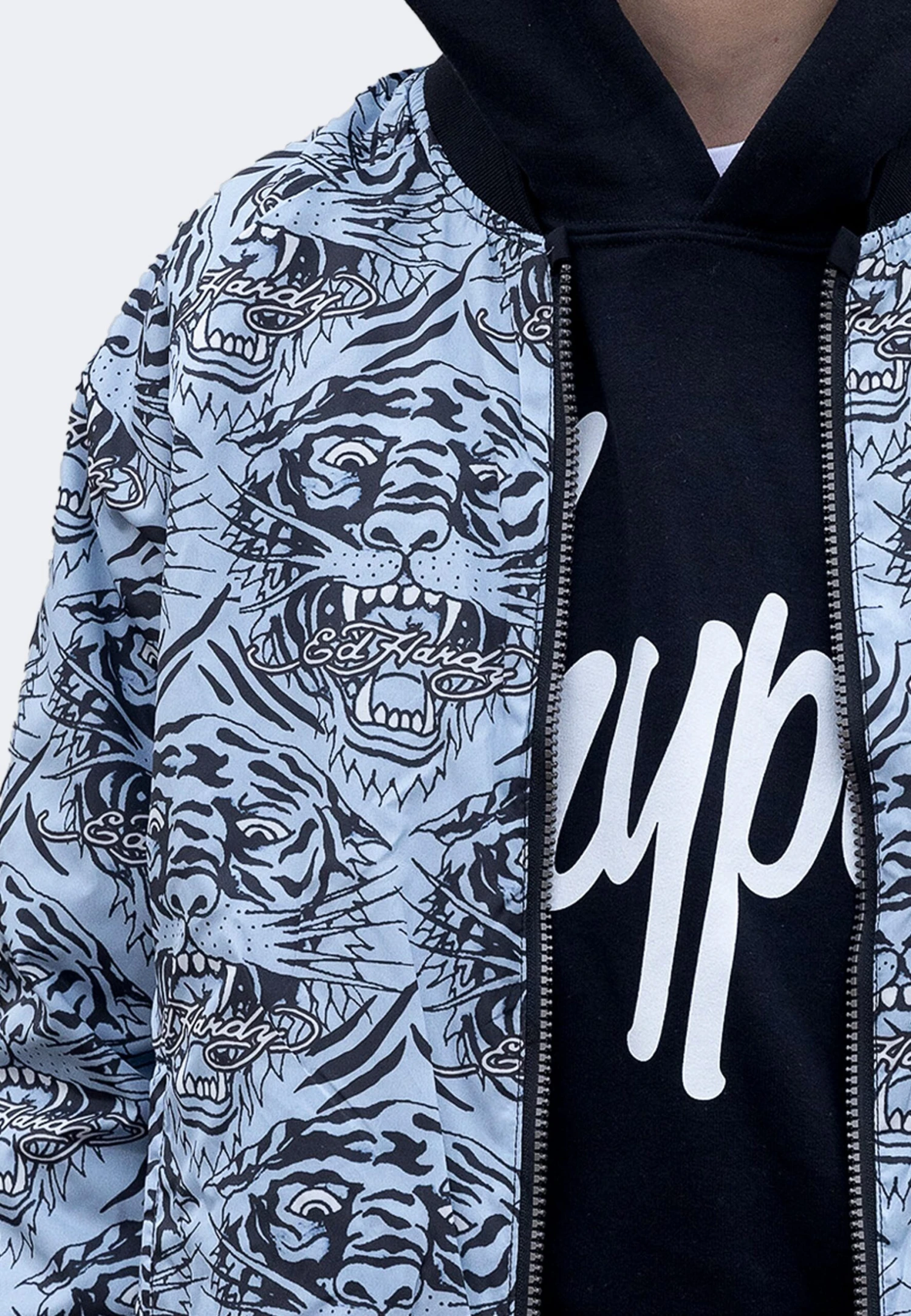 HYPE X ED HARDY BOYS BLACK REVERSIBLE ALLOVER TIGER SOUVENIR JACKET 21 HYPE X ED HARDY BOYS BLACK REVERSIBLE ALLOVER TIGER SOUVENIR JACKET - Image 19