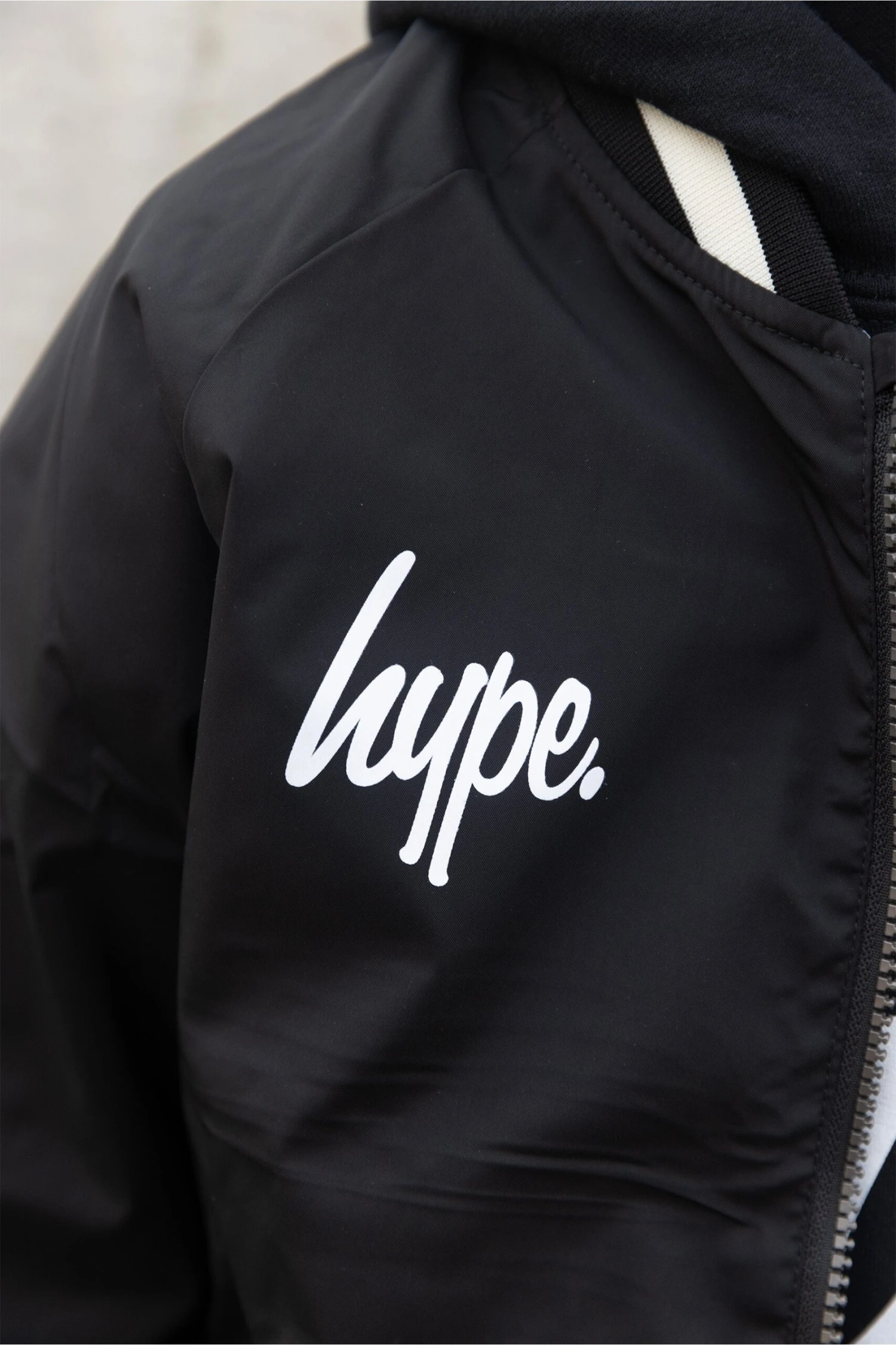 HYPE X ED HARDY BOYS BLACK REVERSIBLE ALLOVER TIGER SOUVENIR JACKET 13 HYPE X ED HARDY BOYS BLACK REVERSIBLE ALLOVER TIGER SOUVENIR JACKET - Image 11