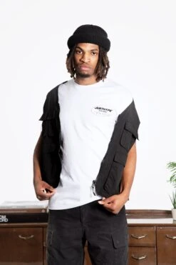 HYPE ADULTS WHITE OVAL T-SHIRT