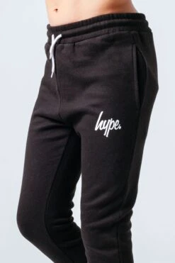 HYPE BLACK ZIP THROUGH HOODIE BOYS TRACKSUIT SET -Hype HYPTSS 002 DETAIL 1