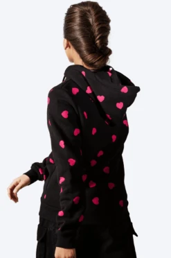HYPE WOMENS BLACK SCATTER HEART SCRIBBLE PULLOVER HOODIE -Hype L16VSrQgQdEHyHp73t ocA