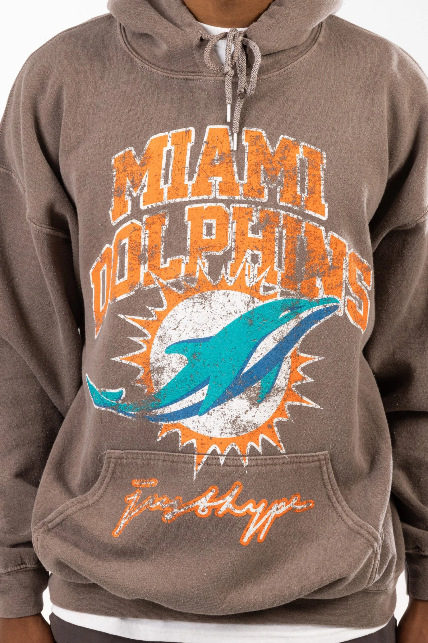 NFL X HYPE ADULTS BROWN MIAMI DOLPHINS HOODIE 13 NFL X HYPE ADULTS BROWN MIAMI DOLPHINS HOODIE - Image 11