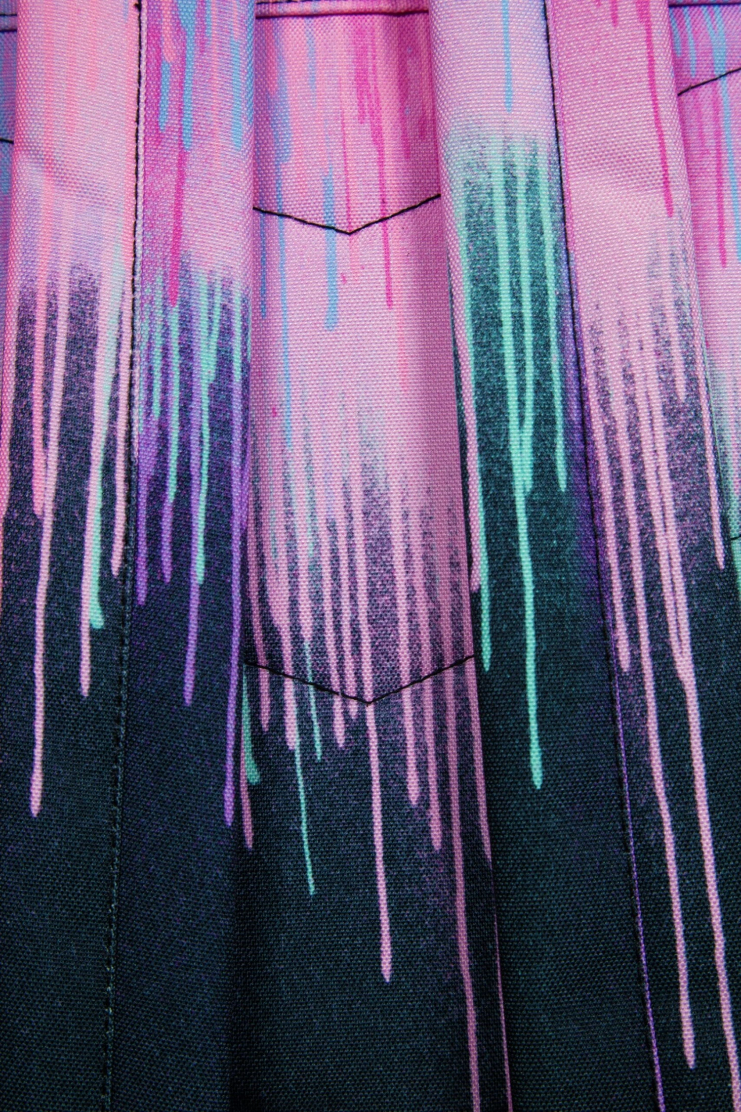 HYPE PINK GRAFFITI DRIPS BACKPACK 9 HYPE PINK GRAFFITI DRIPS BACKPACK - Image 8