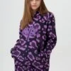 HYPE GIRLS PURPLE LEOPARD SCRIPT LONGLINE HOODIE 1 HYPE GIRLS PURPLE LEOPARD SCRIPT LONGLINE HOODIE -Hype TWAO 1001MAIN