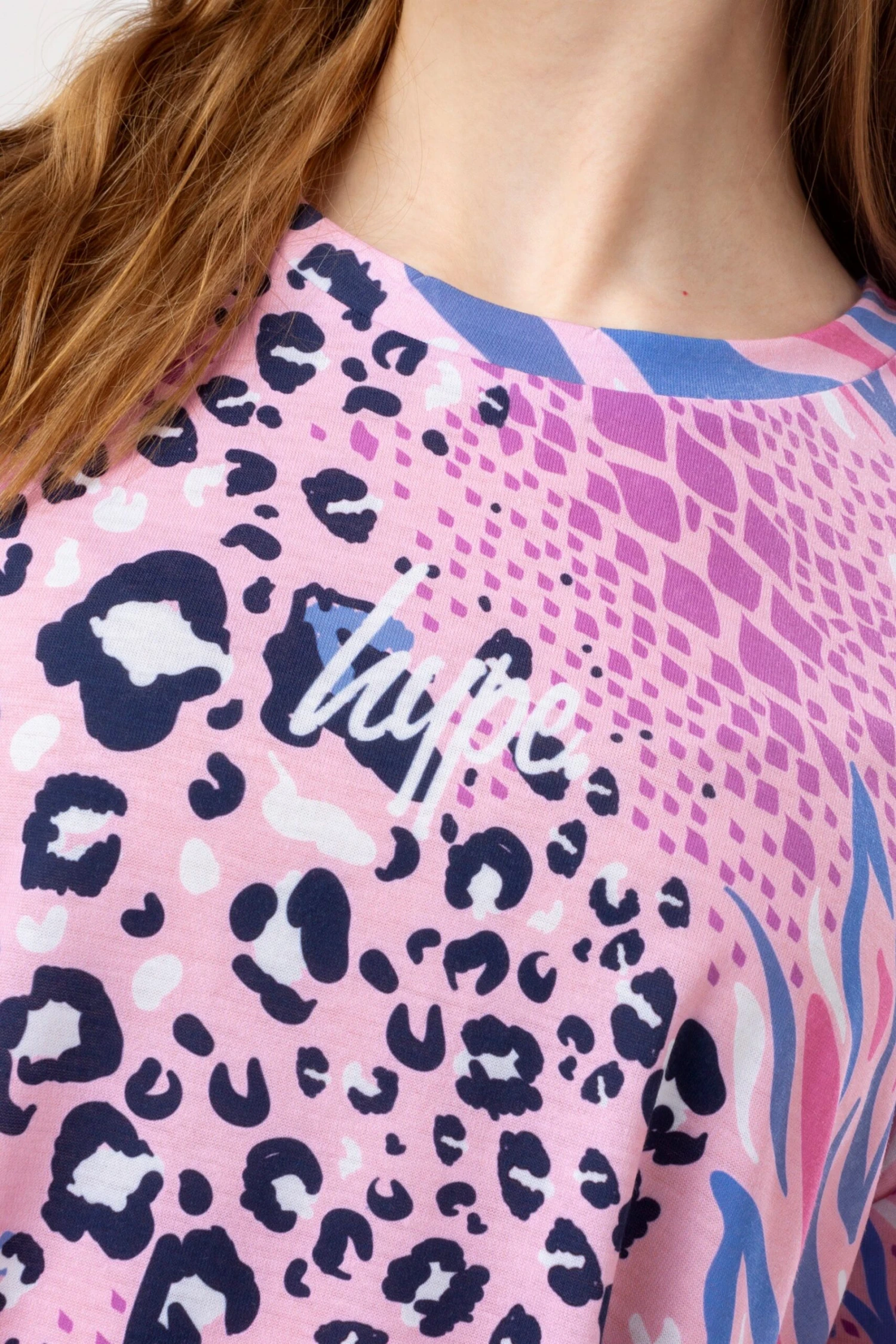 HYPE GIRLS PINK ABSTRACT LEOPARD DROP SHOULDER BOXY T-SHIRT 6 HYPE GIRLS PINK ABSTRACT LEOPARD DROP SHOULDER BOXY T-SHIRT - Image 4