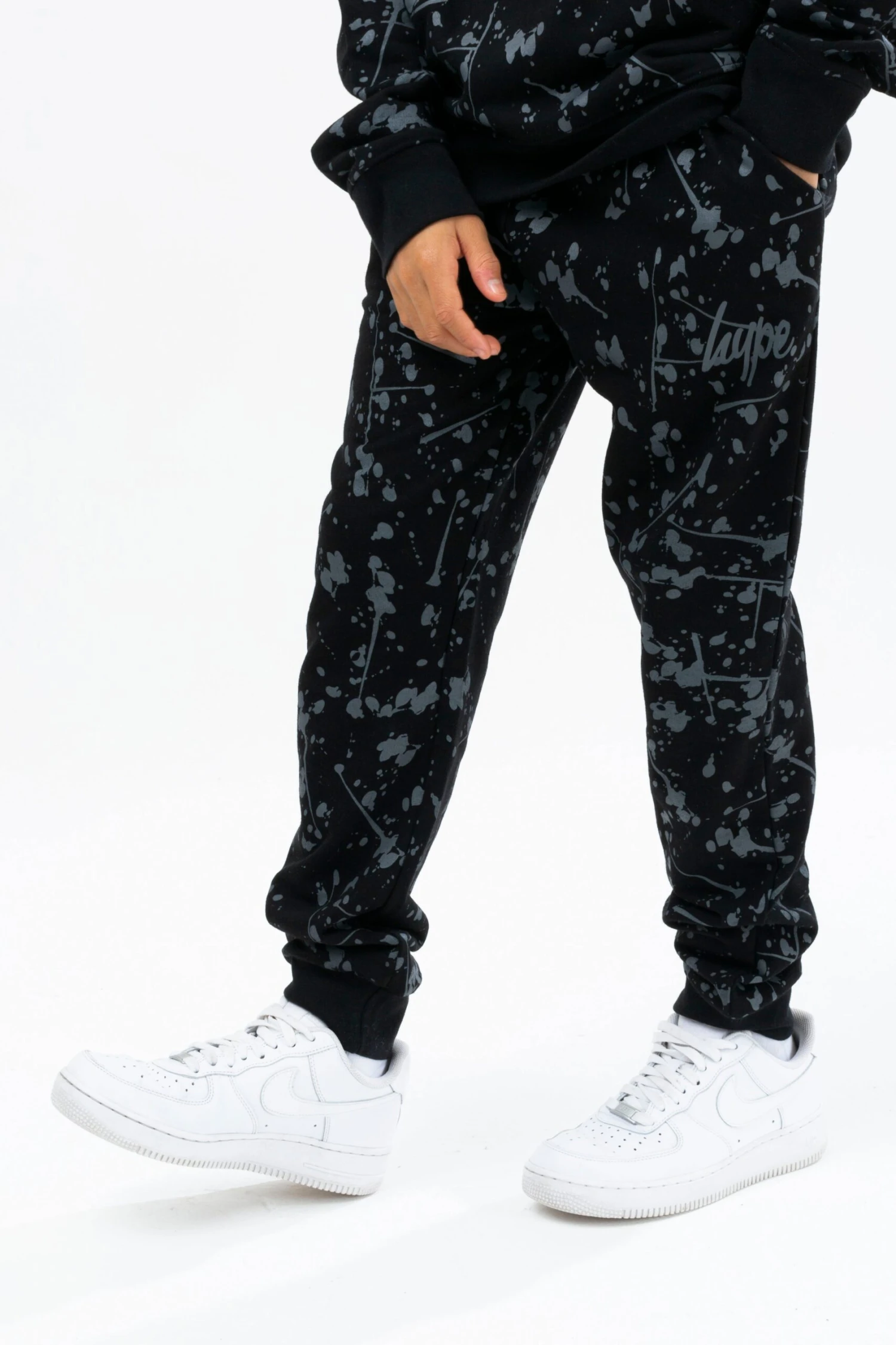 HYPE BOYS BLACK SPLATTER SCRIPT HOODIE & JOGGERS 6 HYPE BOYS BLACK SPLATTER SCRIPT HOODIE & JOGGERS - Image 4