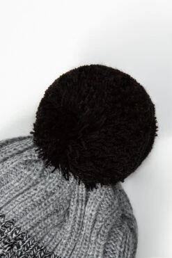 HYPE MONO CHUNKY KNITTED POM POM BEANIE -Hype TWCB 2186 3