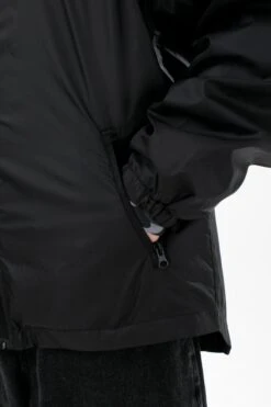 HYPE BOYS BLACK RUNNER JACKET -Hype TWLG 985 DETAIL 1