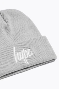 HYPE LIGHT GREY SCRIPT BEANIE -Hype WUBT 068 2
