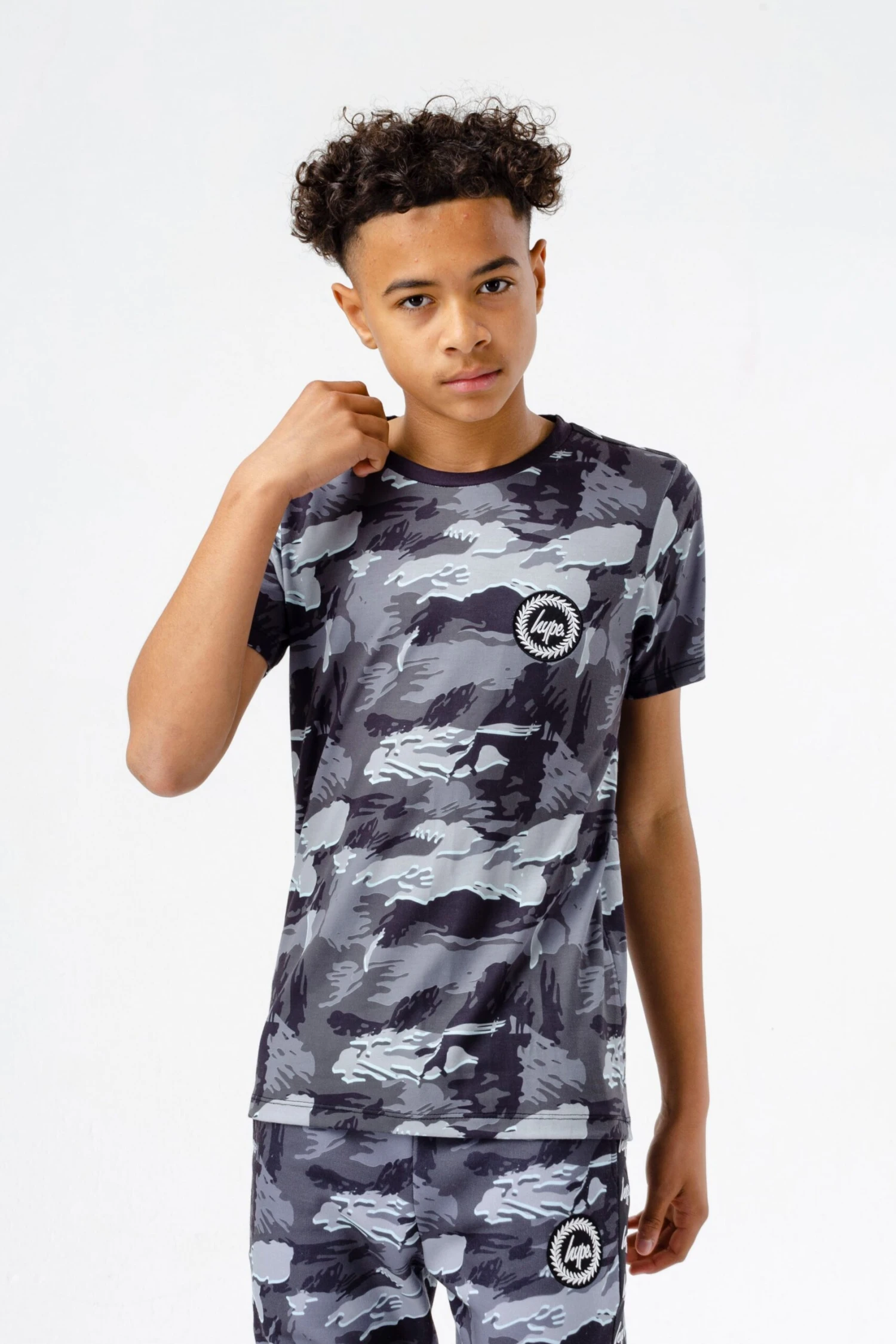 HYPE BOYS GREY GLOOM CAMO CREST T-SHIRT 3 HYPE BOYS GREY GLOOM CAMO CREST T-SHIRT
