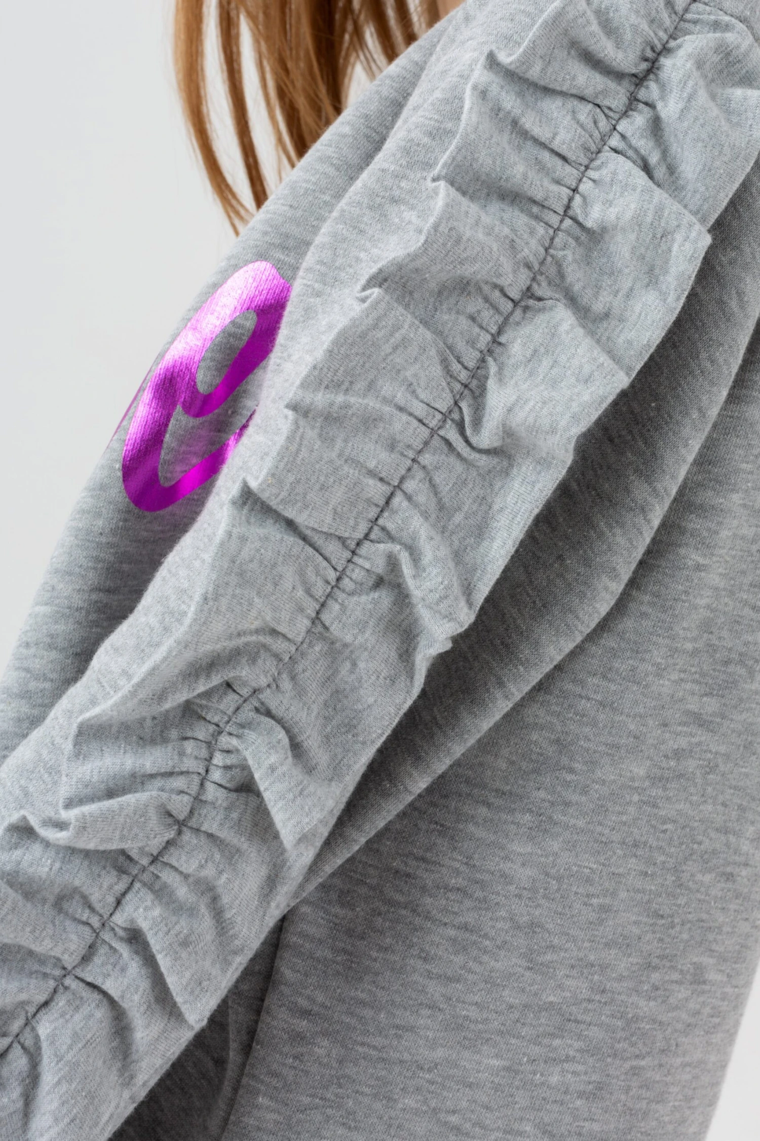 HYPE GIRLS GREY RUFFLE PRINCESS SCRIPT CROP CREW NECK 8 HYPE GIRLS GREY RUFFLE PRINCESS SCRIPT CROP CREW NECK - Image 6