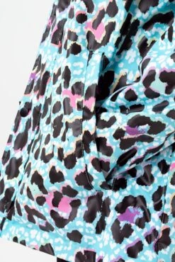 HYPE GIRLS BLUE ICE LEOPARD SCRIPT RAINCOAT -Hype ZVLR 310DETAIL5