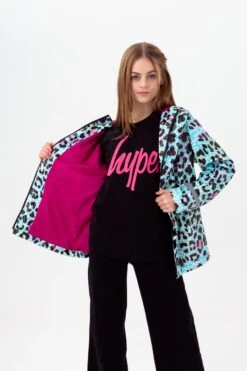 HYPE GIRLS BLUE ICE LEOPARD SCRIPT RAINCOAT -Hype ZVLR 310DETAIL7