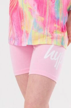 HYPE GIRLS PINK SPRAY DRIPS SCRIPT TEE AND SHORTS SET -Hype ZVLR 319 DETAIL 1