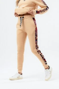 HYPE WOMENS HAZELNUT ANIMAL PRINT LABEL JOGGERS